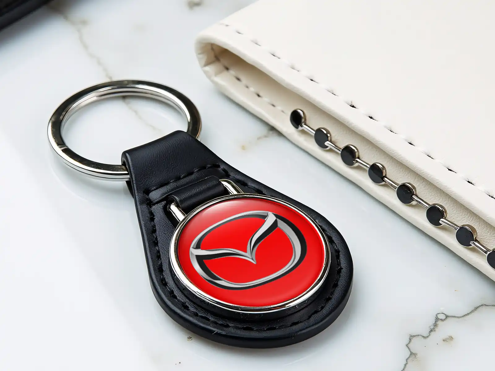 Mazda Llavero Cuero Diseño Calidad Estilo Sport